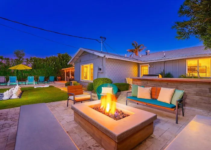Ultimate, Getaway! Pool, Bbq, Sleeps 14 *