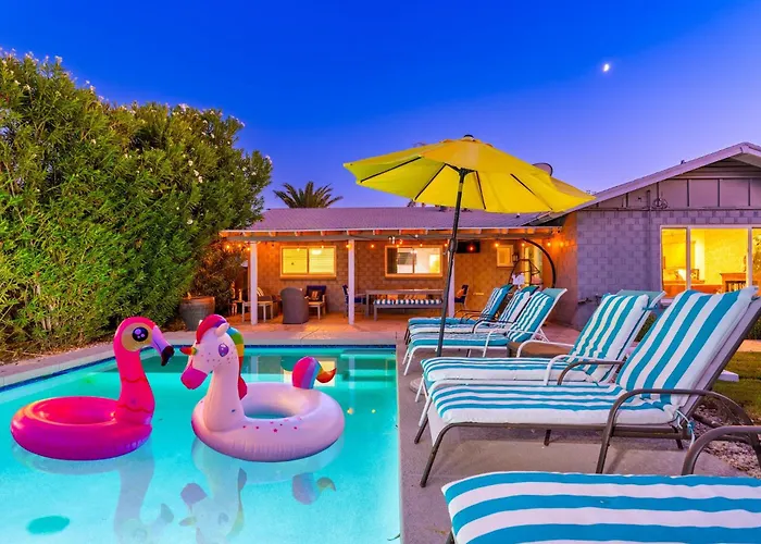 Ultimate, Getaway! Pool, Bbq, Sleeps 14 * Scottsdale